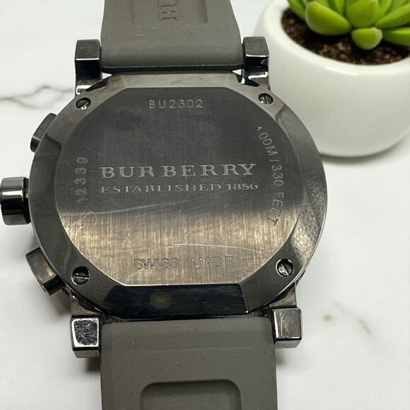 Burberry Chronograph Watch Trench BU2302 - Picture 5 of 7